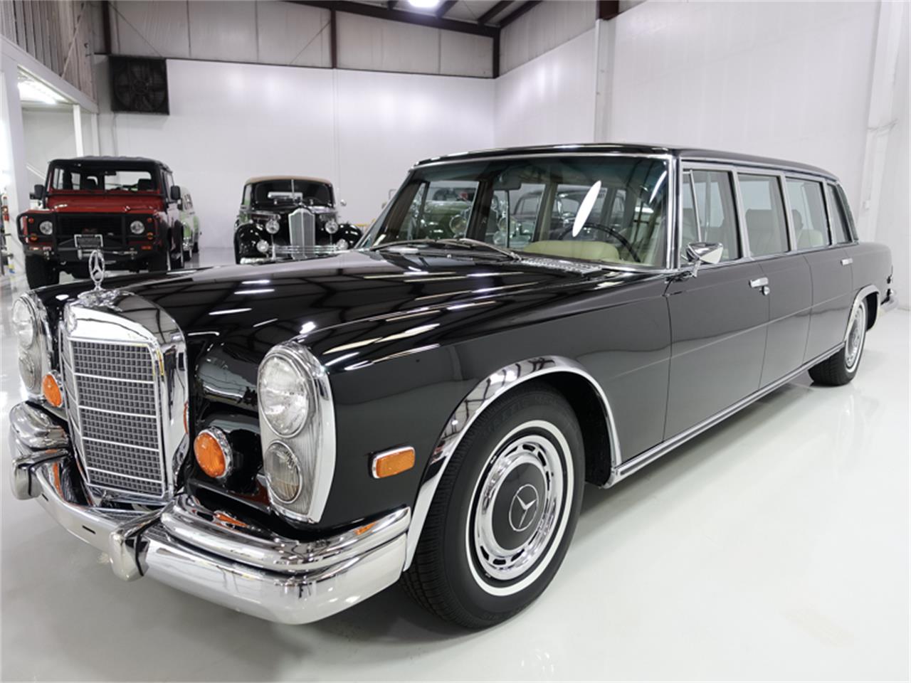 Mercedes Benz 600 Pullman Limousine