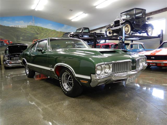 1970 Oldsmobile 442 W-30 (CC-1070383) for sale in Woodland Hills, California