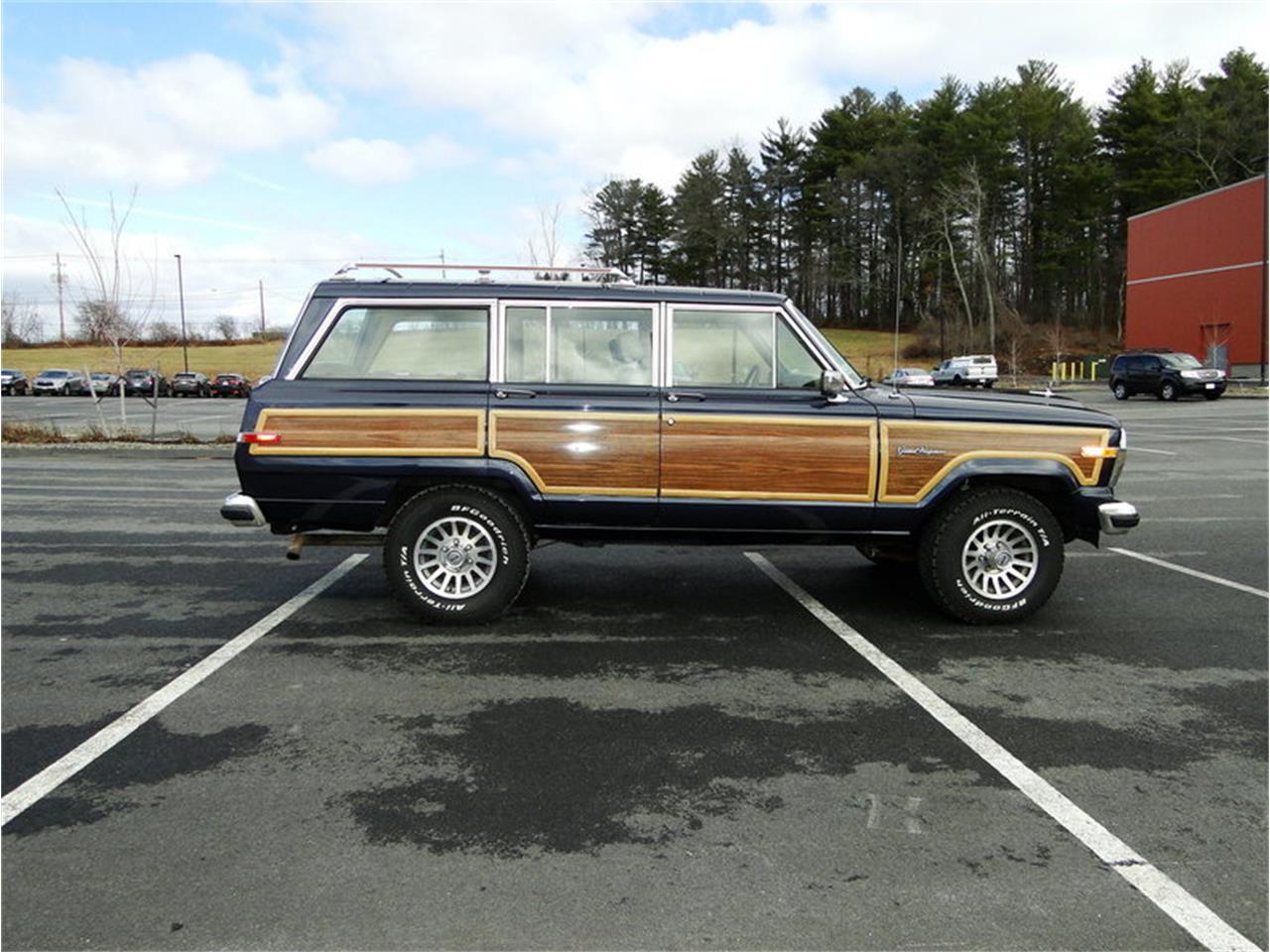 Jeep grand wagoneer 1991