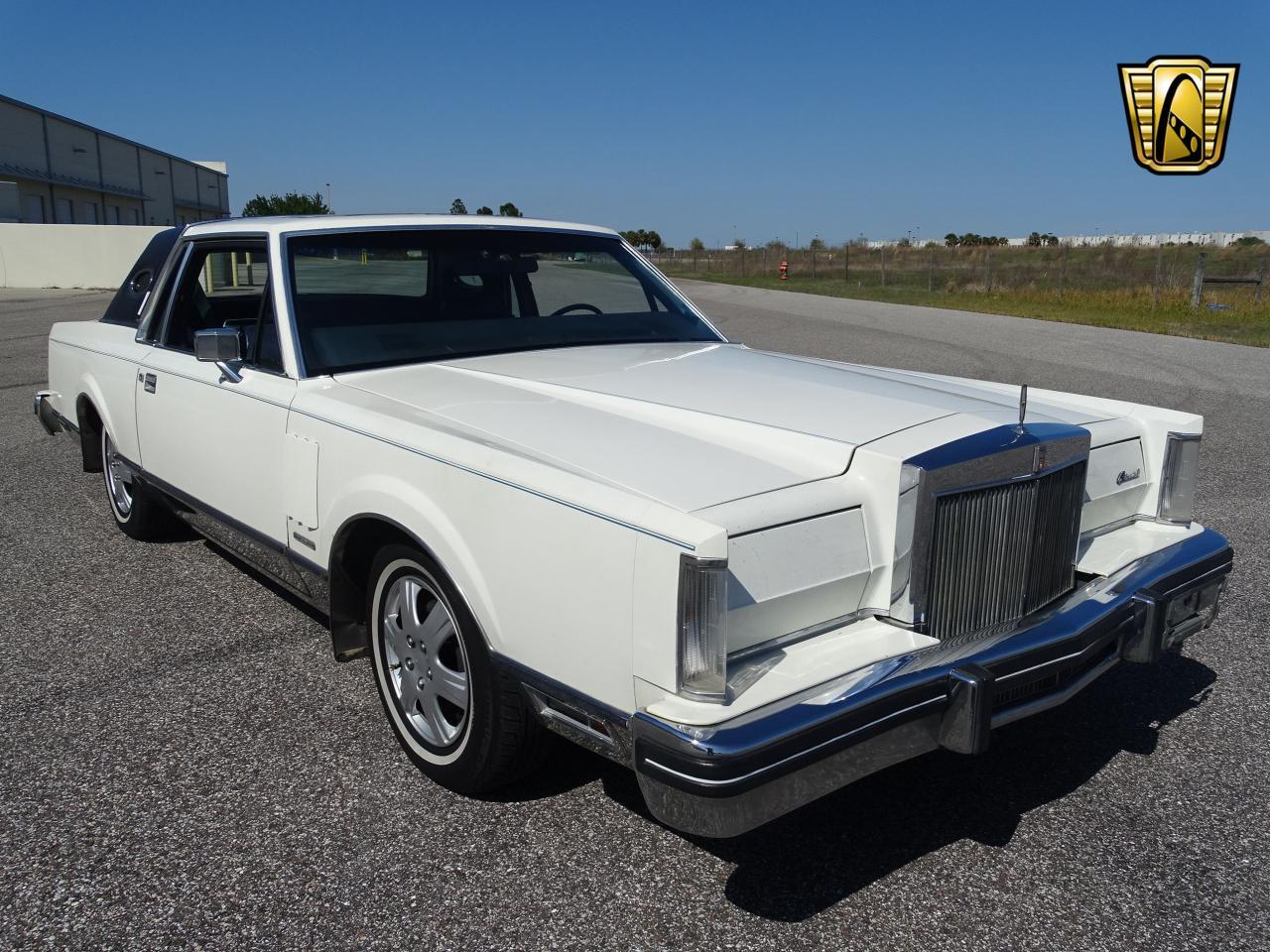 Lincoln continental 1981