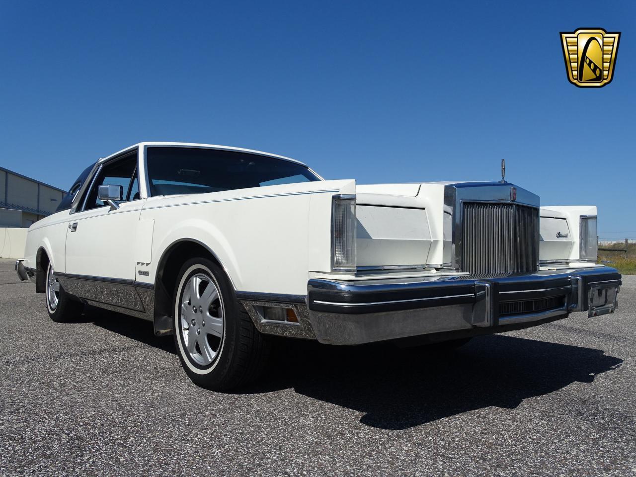 Lincoln continental 1981