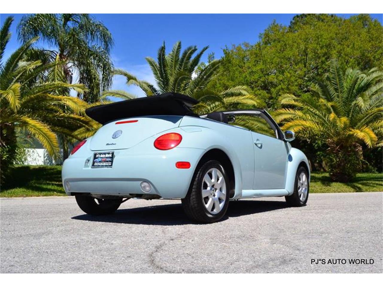 Volkswagen beetle 2003