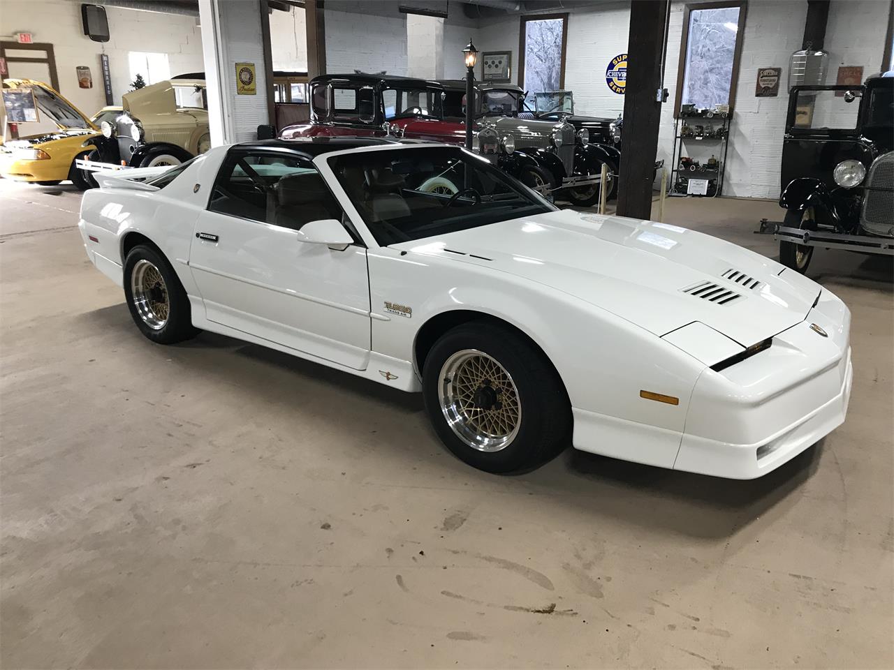 1989 Pontiac Firebird Trans Am for Sale | ClassicCars.com | CC-1075555