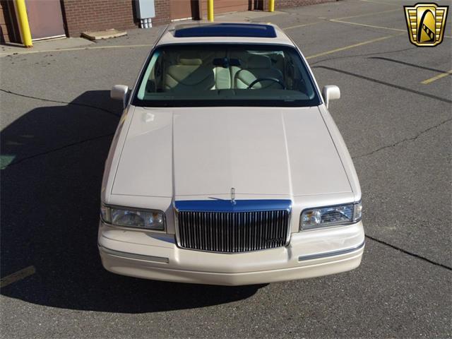 1997 Lincoln Town Car (CC-1075972) for sale in Dearborn, Michigan