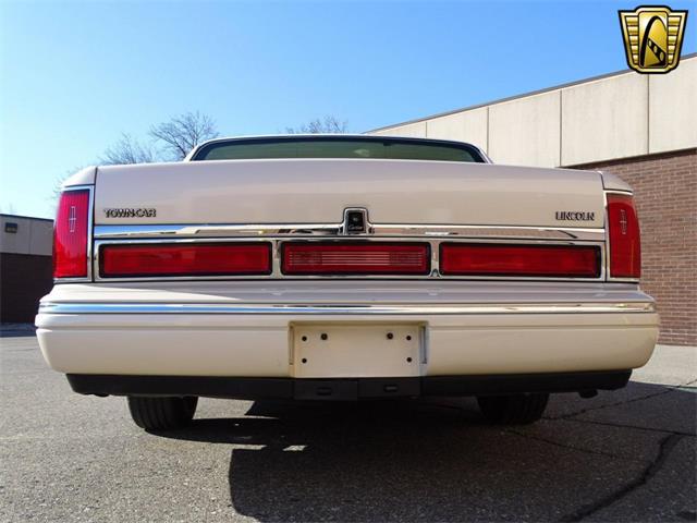 1997 Lincoln Town Car (CC-1075972) for sale in Dearborn, Michigan