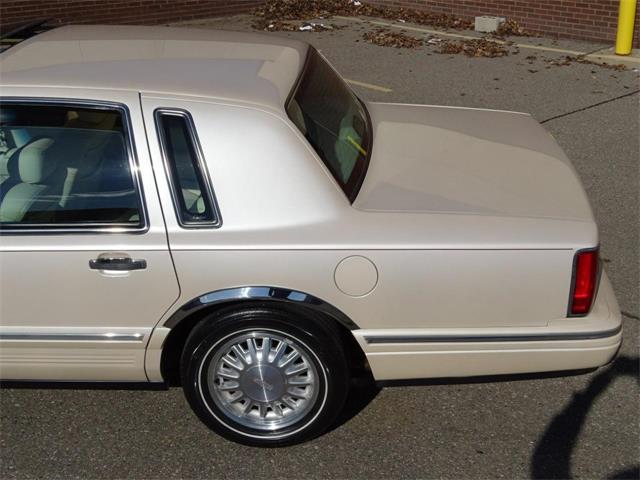 1997 Lincoln Town Car (CC-1075972) for sale in Dearborn, Michigan
