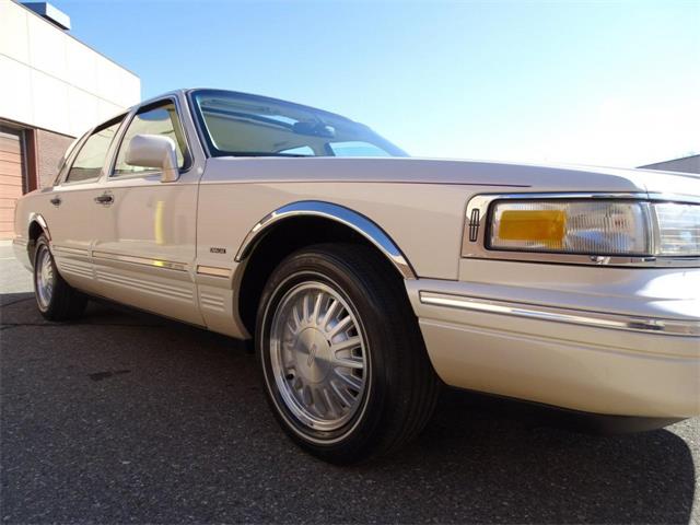 1997 Lincoln Town Car (CC-1075972) for sale in Dearborn, Michigan