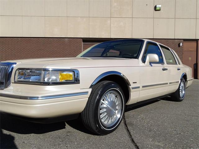 1997 Lincoln Town Car (CC-1075972) for sale in Dearborn, Michigan