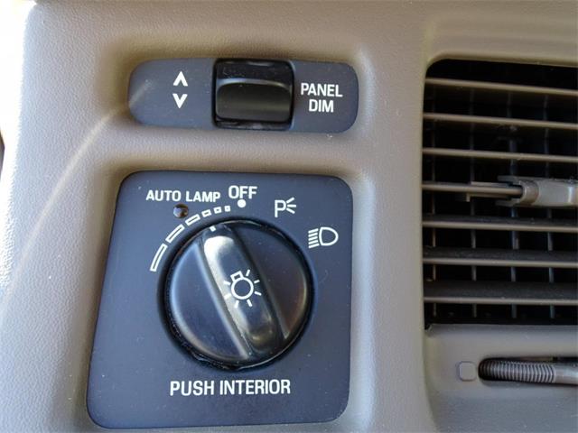 1997 Lincoln Town Car (CC-1075972) for sale in Dearborn, Michigan