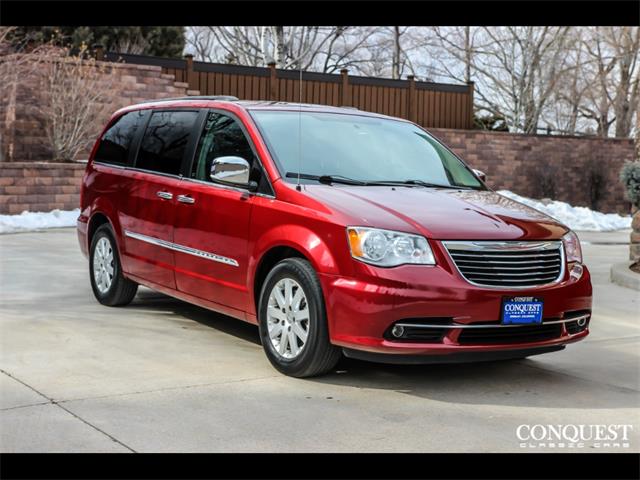 2012 Chrysler Town & Country (CC-1070681) for sale in Greeley, Colorado