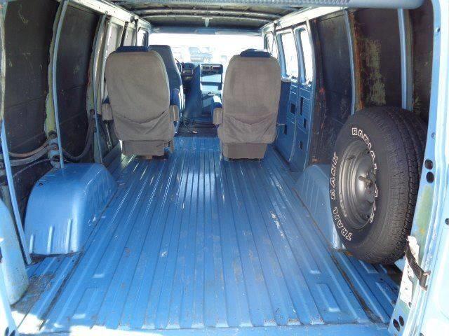 1987 Chevrolet G20 (CC-1070789) for sale in Staunton, Illinois