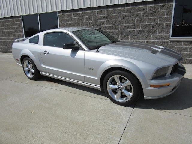 2006 Ford Mustang (CC-1083684) for sale in Greenwood, Indiana