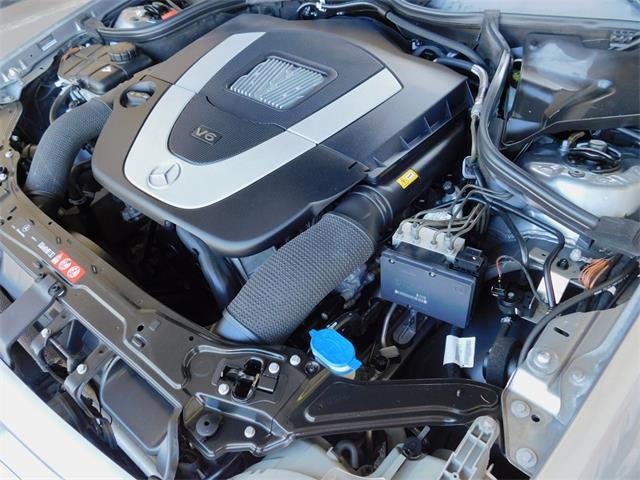 2009 Mercedes-Benz CLK350 (CC-1083765) for sale in Carson, California