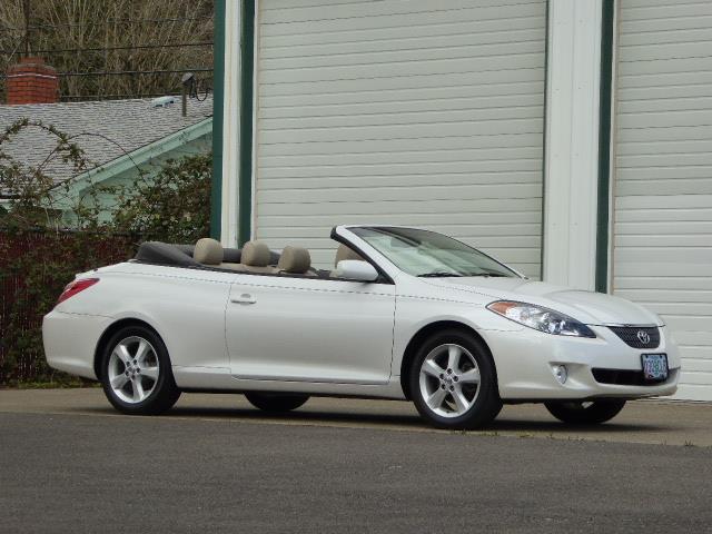 reset maintenance light toyota solara 2006