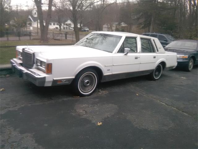 1989 Lincoln Town Car (CC-1084029) for sale in Bristol, Connecticut