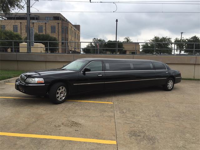 2007 Lincoln Town Car (CC-1084232) for sale in Nocona, Texas