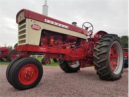 1959 Farmall 560 (CC-1080524) for sale in Mankato, Minnesota