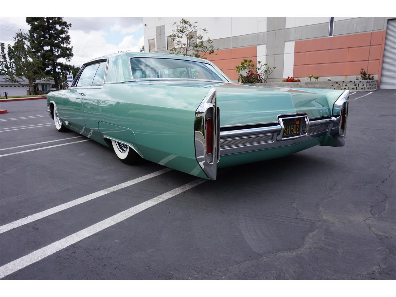 Cadillac coupe deville 1966