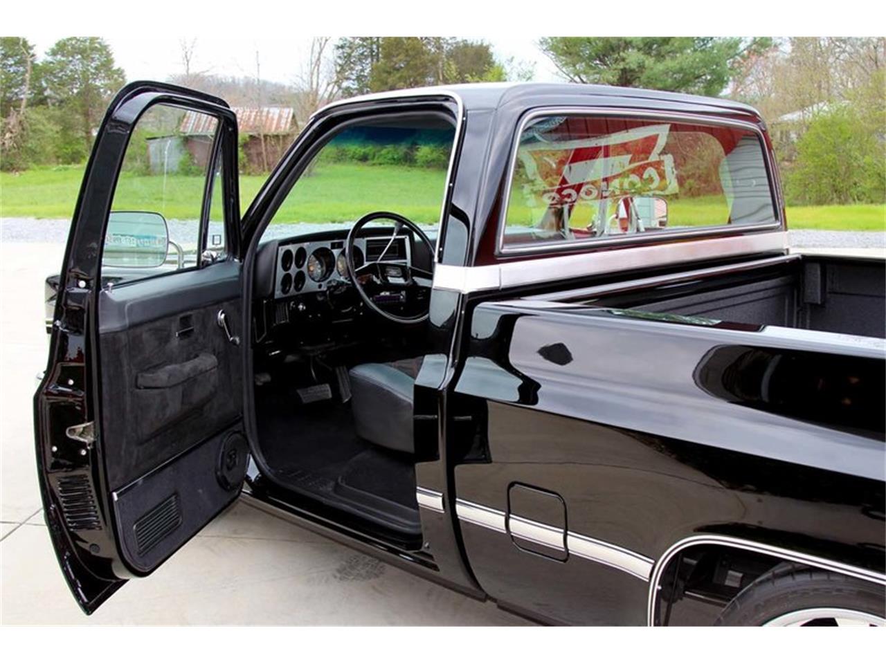 1985 chevy c10 door panels