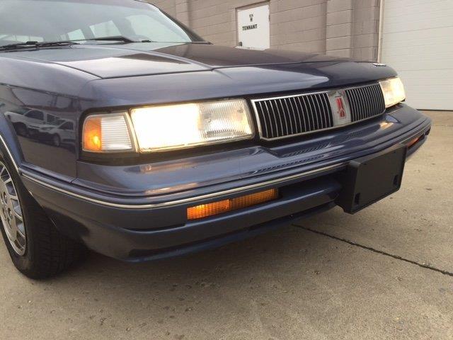 1994 Oldsmobile Cutlass Cruiser (CC-1088061) for sale in Milford, Ohio