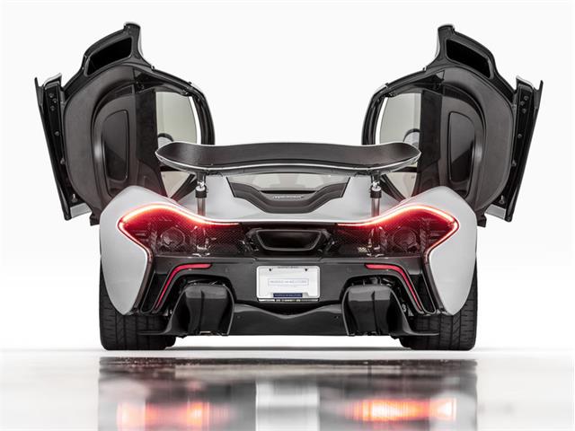 2015 McLaren P1 (CC-1089889) for sale in Newport Beach, California