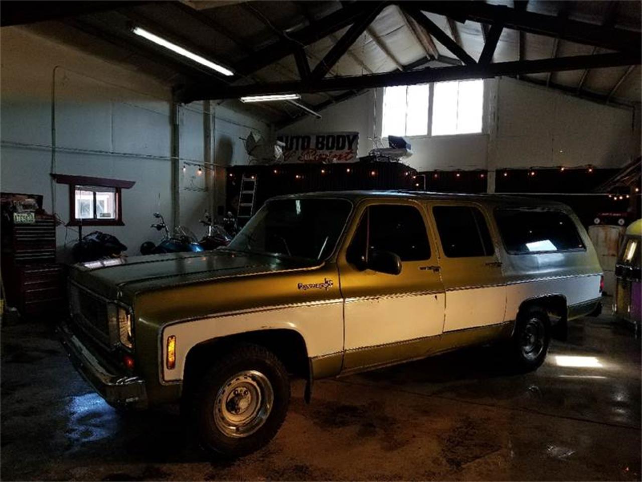 Chevrolet suburban 1973