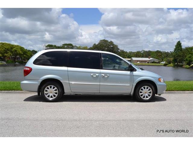 2001 Chrysler Town & Country (CC-1093387) for sale in Clearwater, Florida