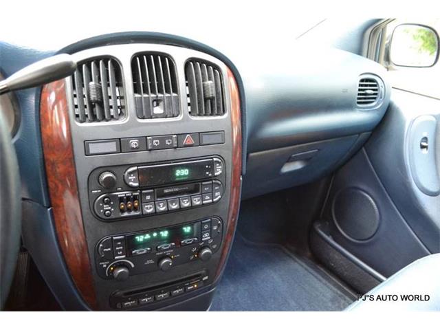 2001 Chrysler Town & Country (CC-1093387) for sale in Clearwater, Florida