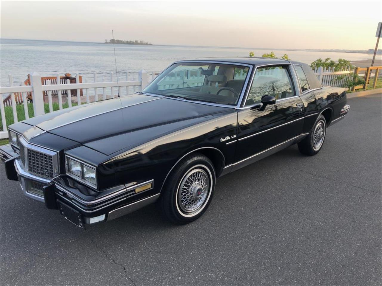 1985 Pontiac Grand Prix for Sale CC1093440