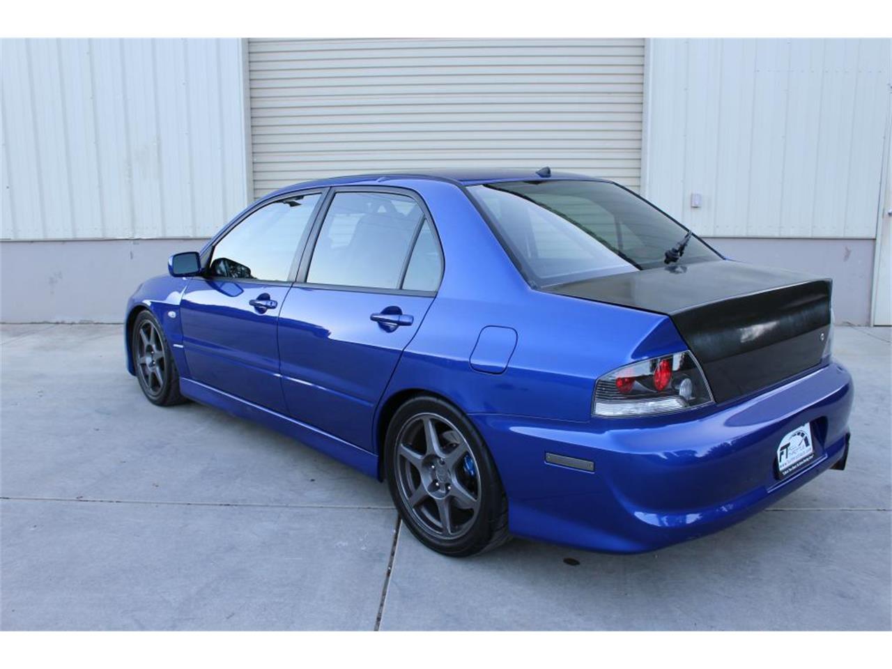 Mitsubishi lancer 2005 года