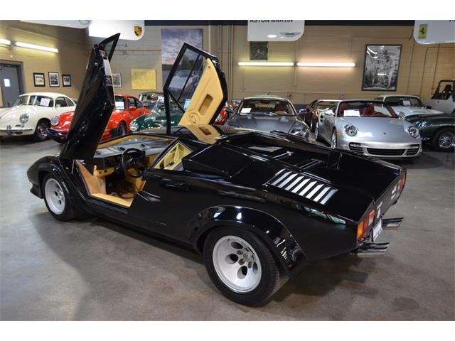 1986 Lamborghini Countach (CC-1094382) for sale in Huntington Station, New York