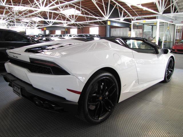 2016 Lamborghini Huracan (CC-1094944) for sale in Hollywood, California