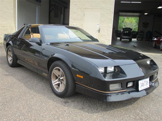 1987 Chevrolet Camaro IROC-Z (CC-1095304) for sale in Ham Lake, Minnesota