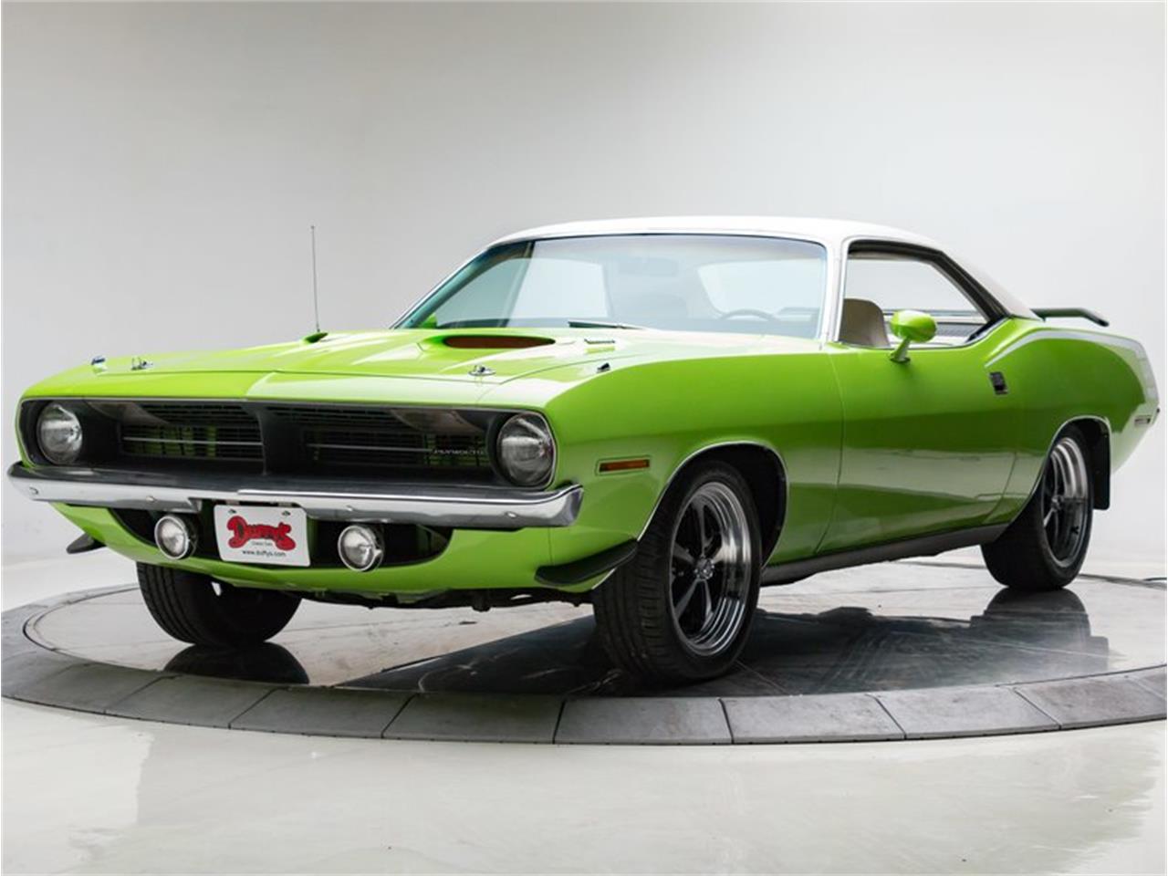 Plymouth Barracuda 1970 мотор