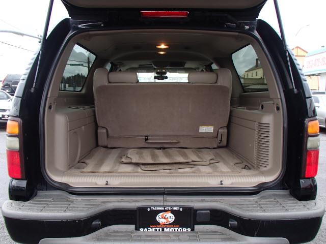2004 Chevrolet Suburban (CC-1095685) for sale in Tacoma, Washington