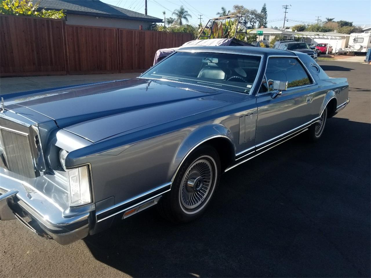 Lincoln continental mark v