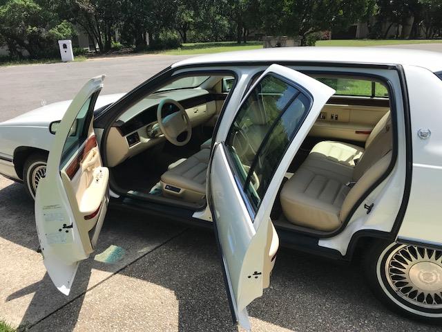 1995 Cadillac DeVille (CC-1096875) for sale in boerne, Texas