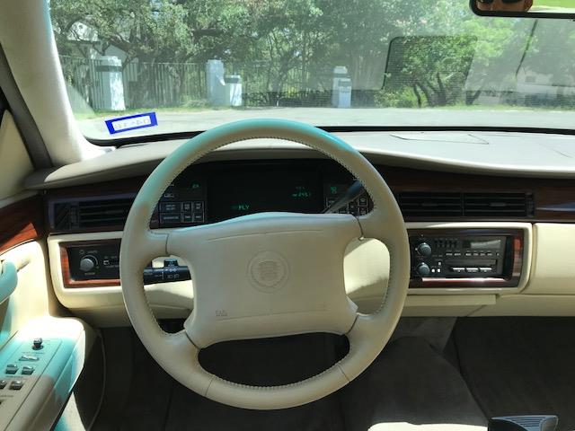 1995 Cadillac DeVille (CC-1096875) for sale in boerne, Texas