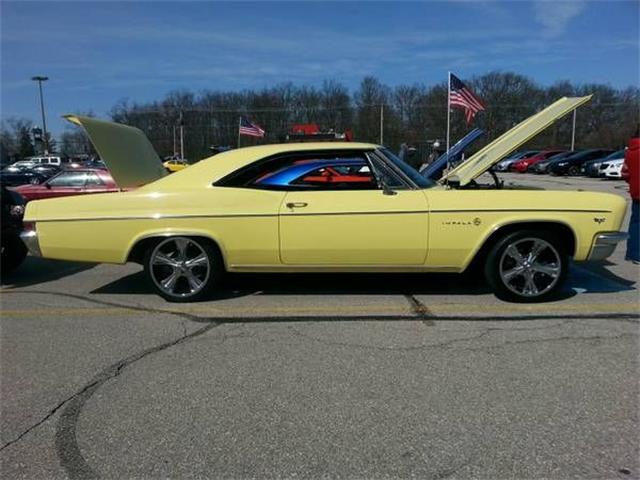 1966 Chevrolet Impala (CC-1097381) for sale in Cadillac, Michigan