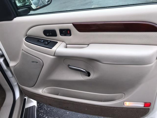 2003 Cadillac Escalade (CC-1097671) for sale in Tavares, Florida