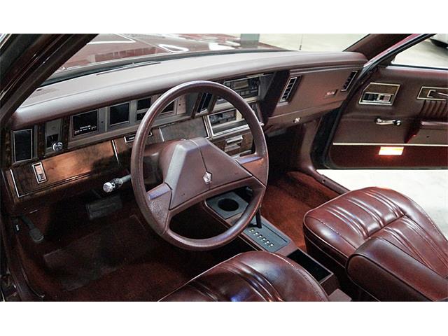 1988 Chrysler Town & Country (CC-1097943) for sale in Canton, Ohio