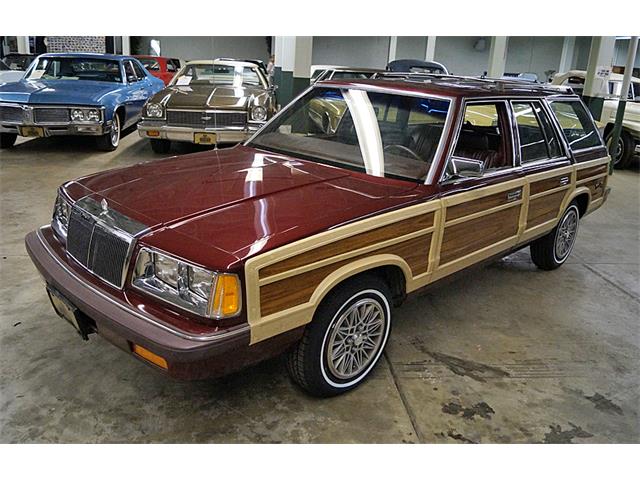 1988 Chrysler Town & Country (CC-1097943) for sale in Canton, Ohio