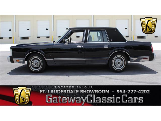 1988 Lincoln Town Car (CC-1098802) for sale in Coral Springs, Florida