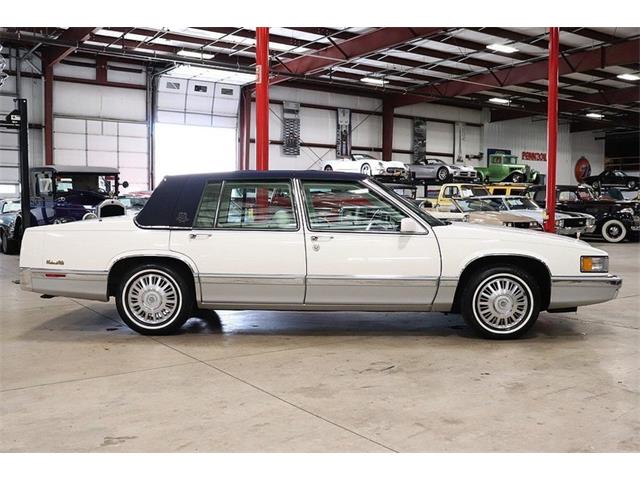 1992 Cadillac DeVille (CC-1098933) for sale in Kentwood, Michigan