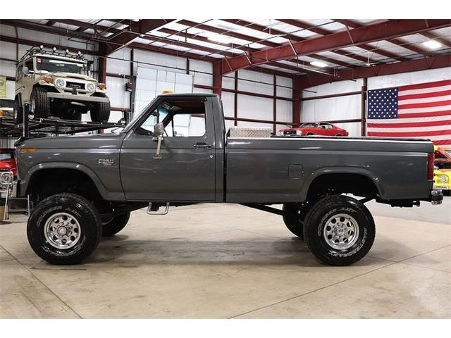 1986 Ford F250 (CC-1098987) for sale in Kentwood, Michigan