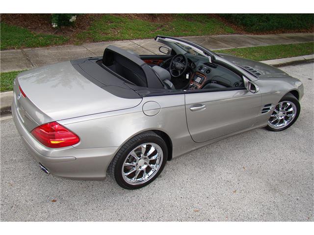 2004 Mercedes-Benz SL500 (CC-1101773) for sale in Uncasville, Connecticut