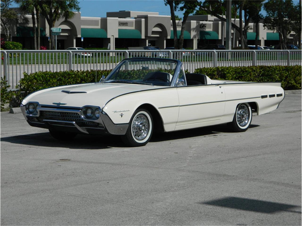 1962 Ford Thunderbird for Sale | ClassicCars.com | CC-1102106