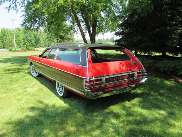 1972 Chrysler Town & Country (CC-1100275) for sale in Mill Hall, Pennsylvania