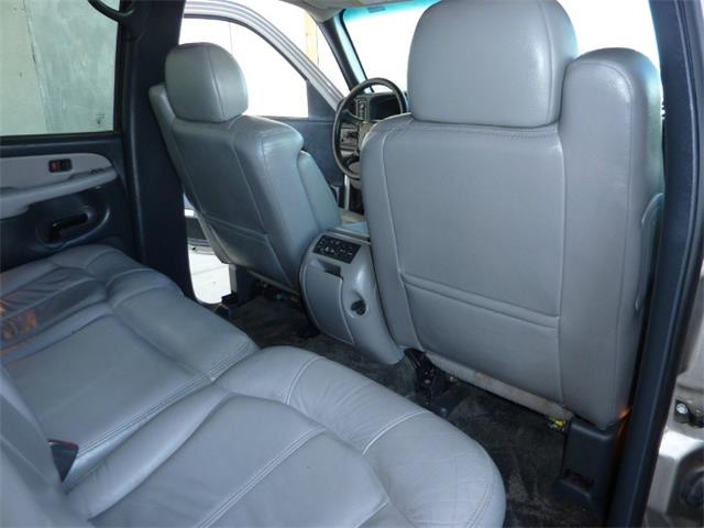 2001 Chevrolet Suburban (CC-1103028) for sale in Pahrump, Nevada