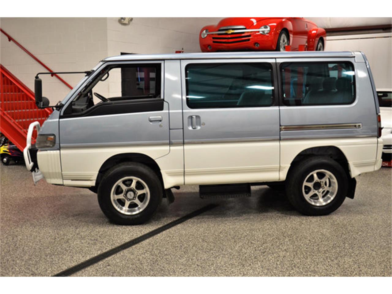 Mitsubishi delica 1991